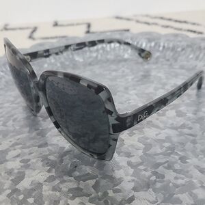 ⭐️40% Off⭐️ D&G Dolce & Gabbana Gray Camouflage Sunglasses